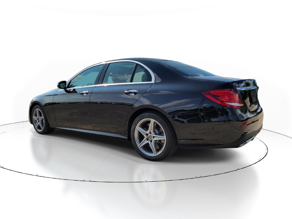 Used 2018 Mercedes-Benz E 400 4MATIC Sedan image 3