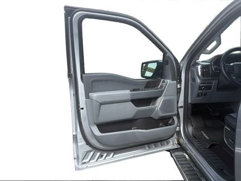 Used 2022 Ford F150 Lariat w/ Equipment Group 502A High image 21