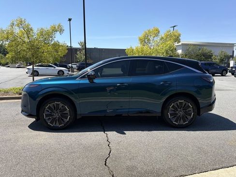 Certified 2025 Nissan Murano Platinum w/ Cargo Package AWD/4WD image 8