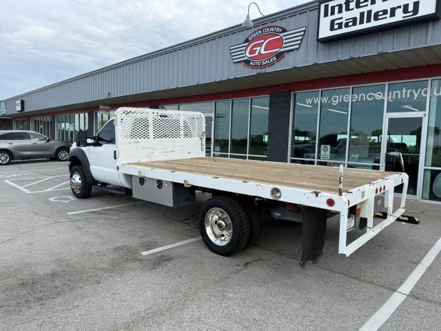 Used 2015 Ford F550 4x4 Regular Cab Super Duty image 4
