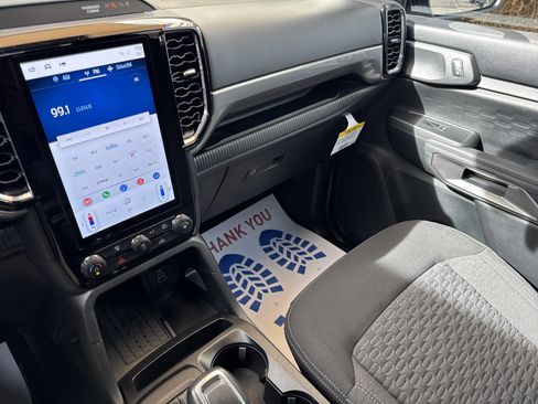 Used 2024 Ford Ranger XLT w/ FX4 Off-Road Package image 36