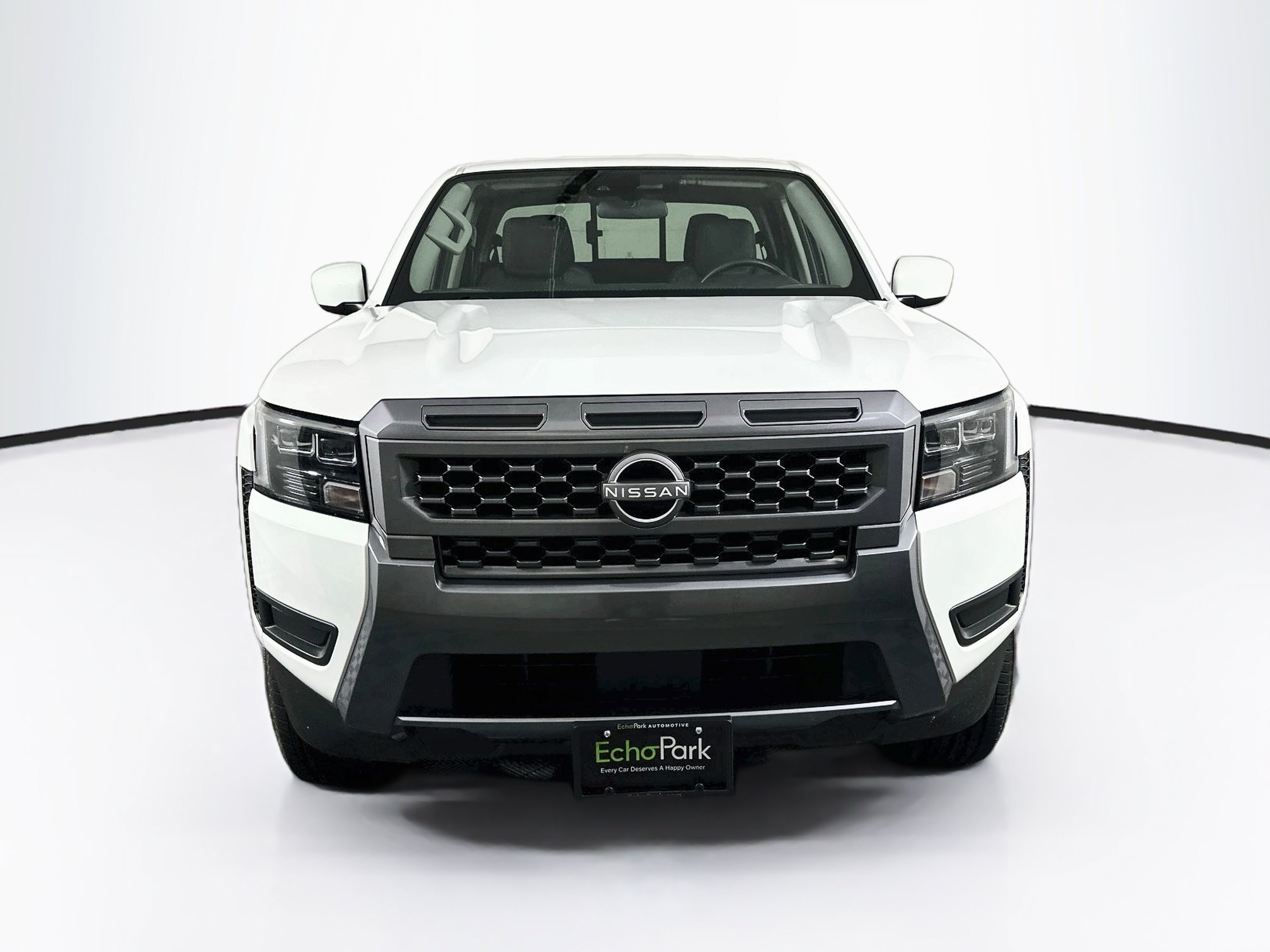 Used 2026 Nissan Frontier SV RWD image 2