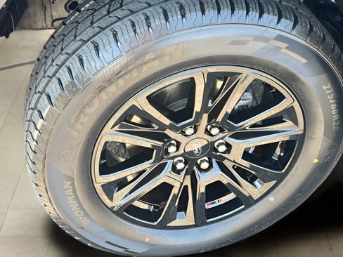 Used 2025 Ford F150 Platinum w/ Equipment Group 702A High AWD/4WD image 25