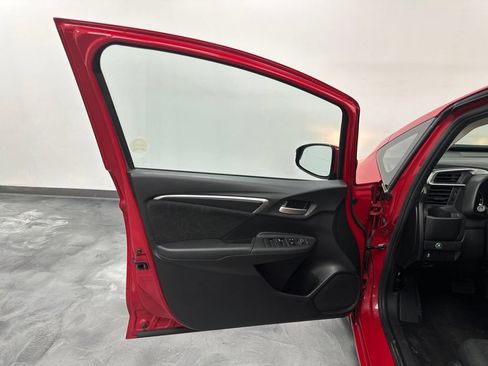 Used 2016 Honda Fit EX image 11