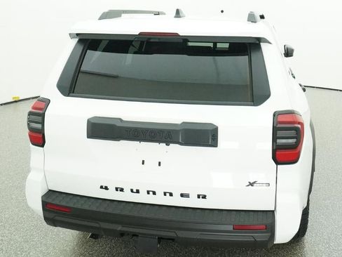 New 2026 Toyota 4Runner SR5 image 7