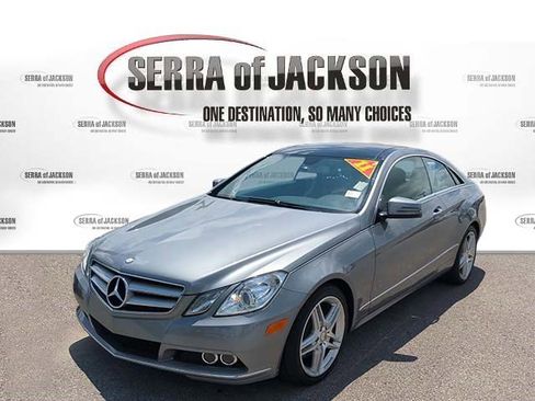 Used 2011 Mercedes-Benz E 350 Coupe image 3