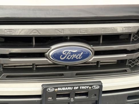 Used 2019 Ford Ranger Lariat w/ Equipment Group 501A Mid image 12