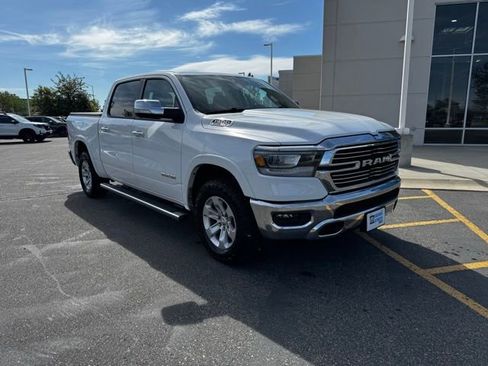 Used 2021 RAM 1500 Laramie AWD/4WD image 1