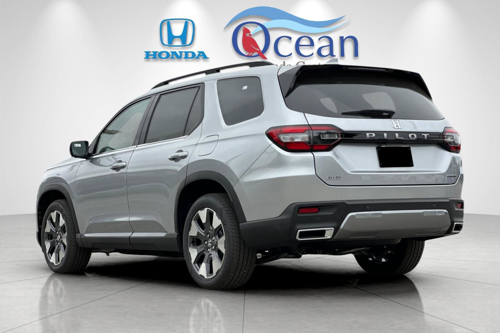 New 2026 Honda Pilot Touring image 3