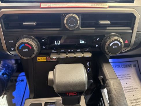 Used 2026 Toyota 4Runner TRD Off-Road Premium AWD/4WD image 31