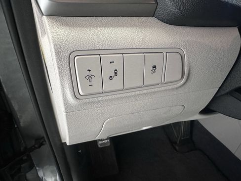 Used 2018 Hyundai Tucson Sport w/ Cargo Package image 41