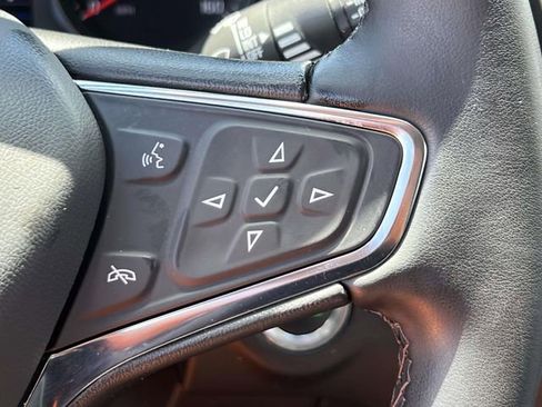 Used 2023 Chevrolet Equinox LT AWD/4WD image 24