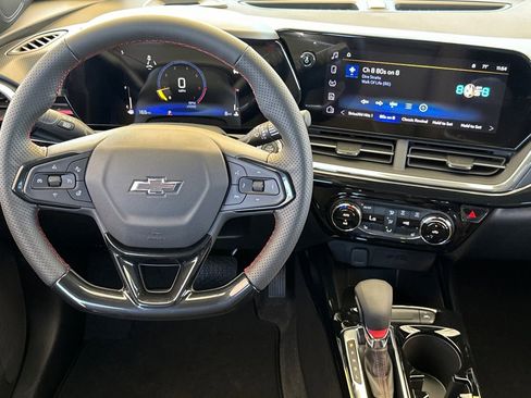 New 2026 Chevrolet Trax RS w/ Driver Confidence Package image 15