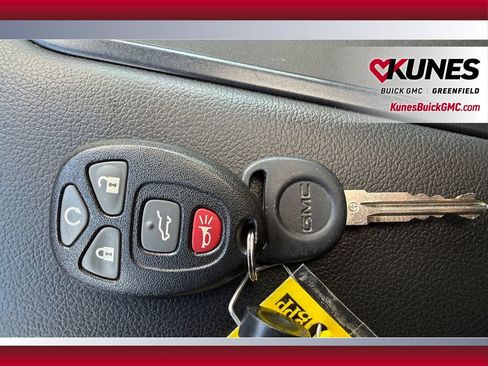 Used 2014 GMC Acadia Denali AWD/4WD image 16