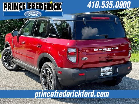 New 2025 Ford Bronco Sport Outer Banks w/ Outer Banks Tech Package+ image 3