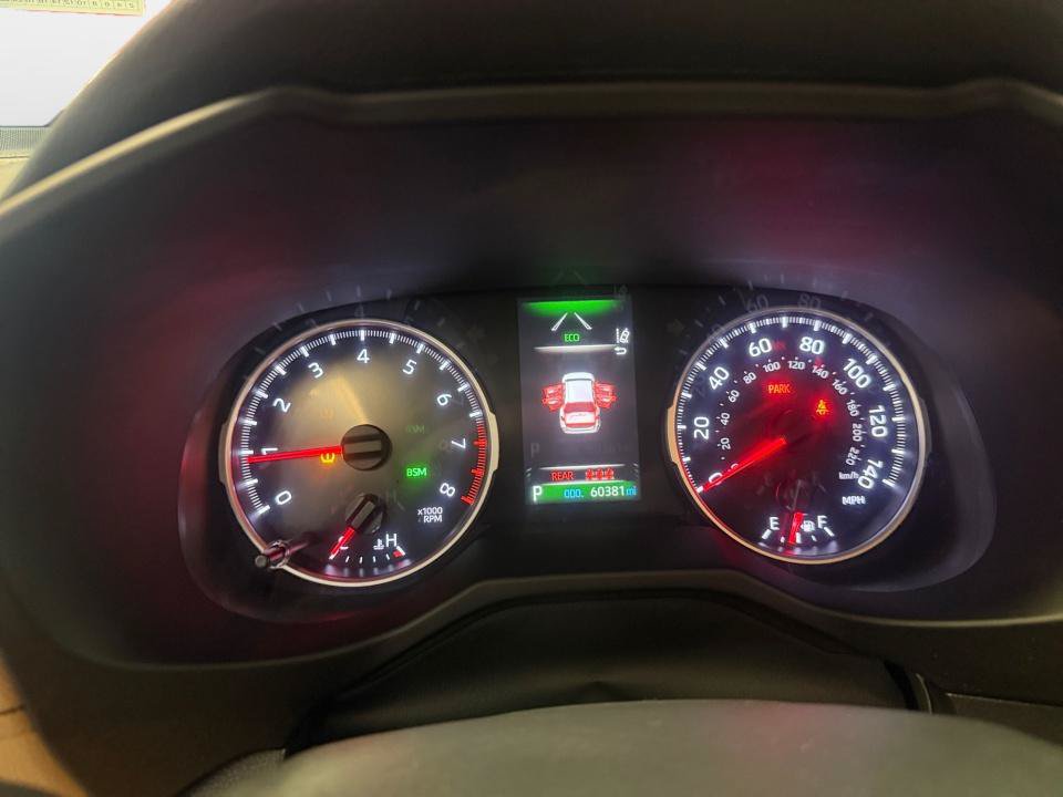 Certified 2021 Toyota RAV4 LE AWD/4WD image 14