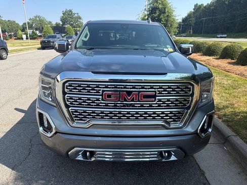 Used 2020 GMC Sierra 1500 Denali w/ Technology Package AWD/4WD image 2
