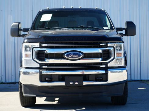 Used 2022 Ford F250 XL w/ STX Appearance Package image 6
