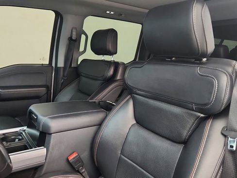 Used 2025 Ford F250 Lariat w/ Lariat Ultimate Package AWD/4WD image 51