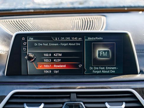 Used 2017 BMW 740e xDrive w/ Executive Package image 21