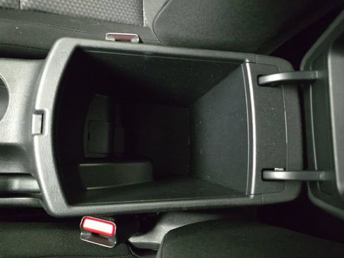 Used 2020 Kia Soul LX FWD image 21