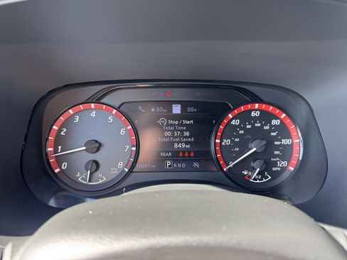 Used 2024 Nissan Frontier Pro-X w/ Pro Convenience Package image 17