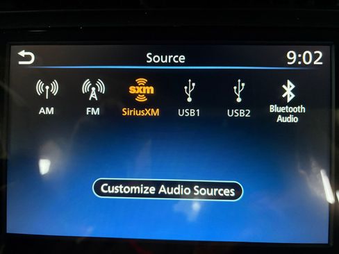 New 2025 Nissan Versa SR image 16