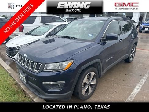 Used 2017 Jeep Compass Latitude w/ Popular Equipment Group FWD image 1