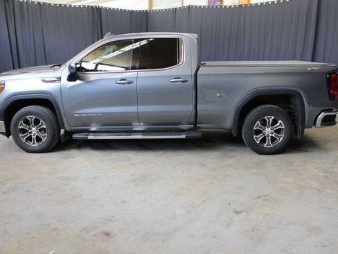 Used 2020 GMC Sierra 1500 SLE w/ SLE Value Package AWD/4WD image 6