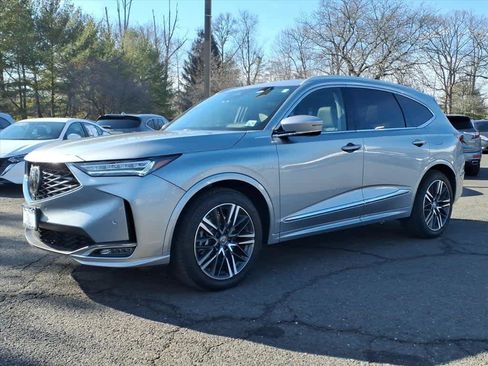Certified 2025 Acura MDX SH-AWD w/ Advance Package image 3