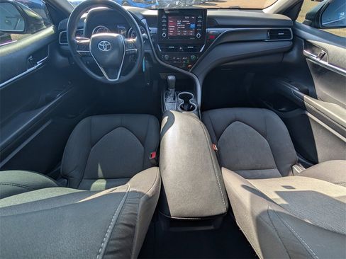 Used 2022 Toyota Camry LE image 26