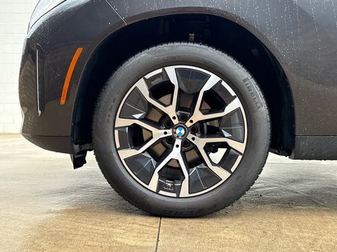 Certified 2025 BMW X3 xDrive30i w/ Premium Package image 6