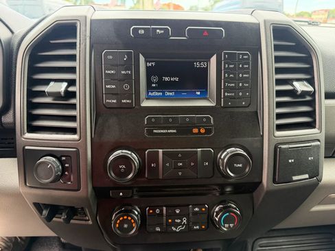 Used 2017 Ford F550 4x4 Crew Cab Super Duty image 17