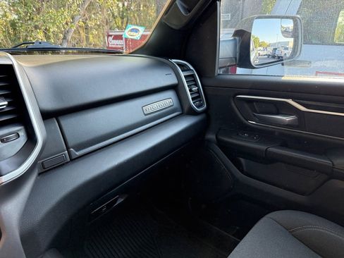 Used 2023 RAM 1500 Big Horn AWD/4WD image 25