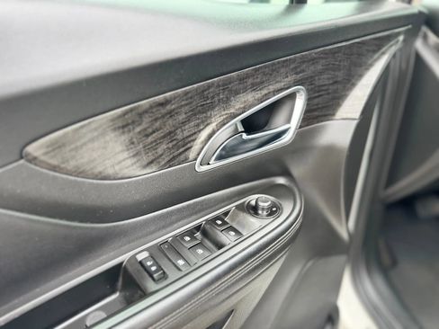 Used 2016 Buick Encore FWD image 29