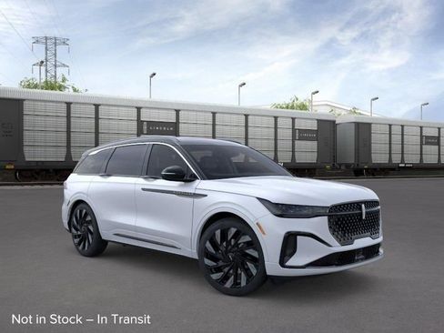 New 2026 Lincoln Nautilus Black Label w/ Jet Appearance Package image 7