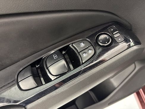 Used 2023 Nissan Altima 2.5 SV image 21