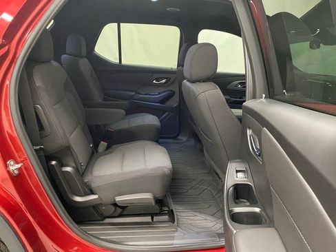 Used 2023 Chevrolet Traverse LT w/ LPO, Floor Liner Package AWD/4WD image 17