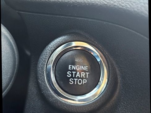 Used 2019 Subaru Forester Limited image 33