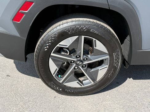 Used 2025 Hyundai Tucson SEL image 11