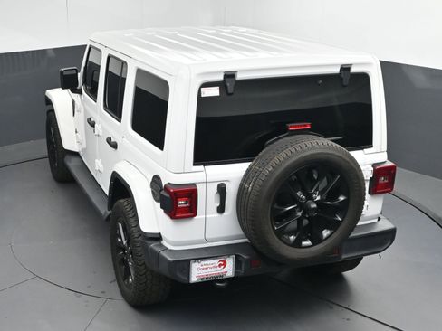 Used 2021 Jeep Wrangler Unlimited Sahara image 37