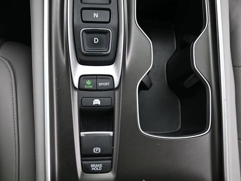 Used 2019 Honda Accord Touring image 19