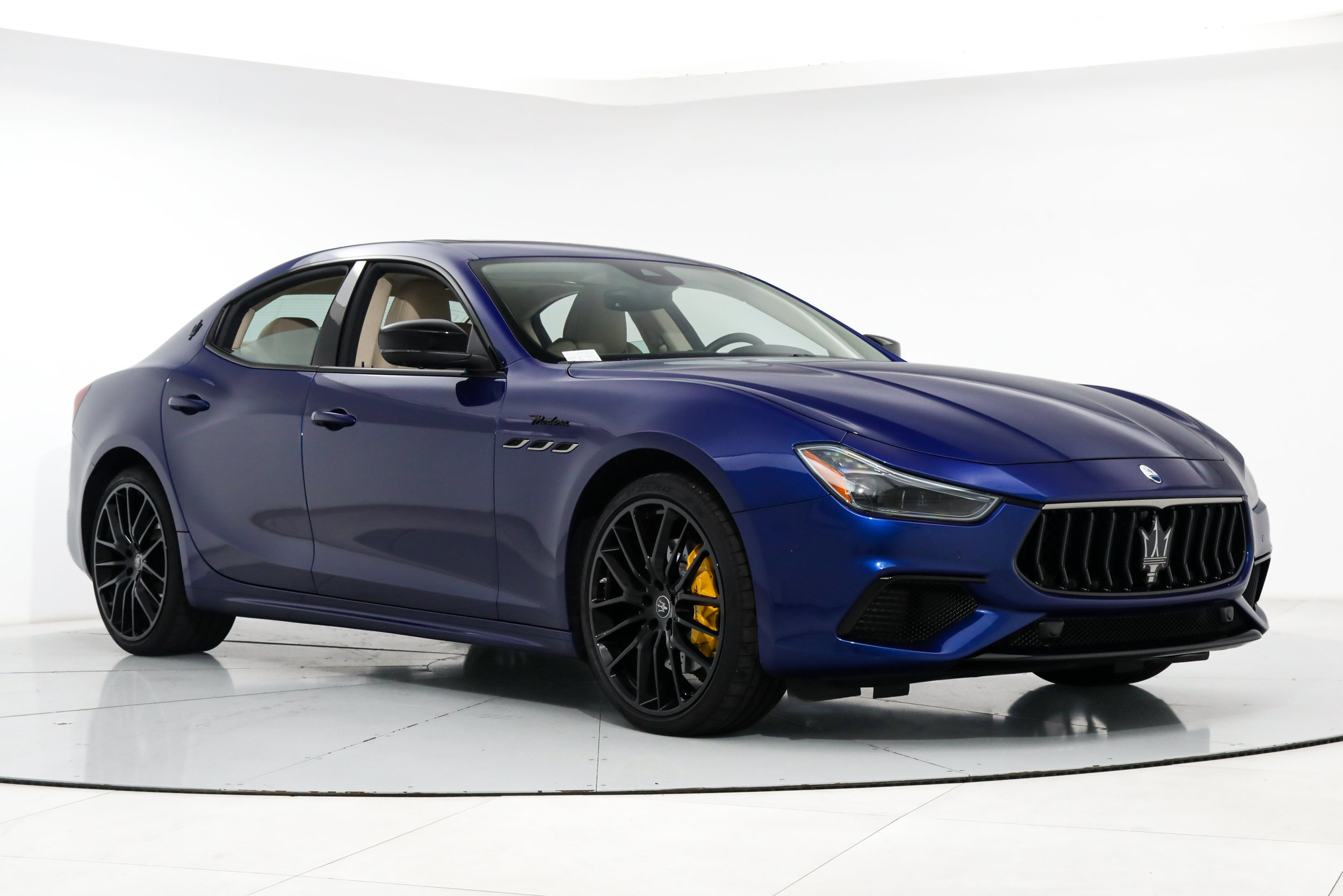 Certified 2023 Maserati Ghibli Modena RWD image 7