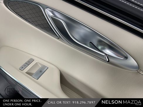 Used 2025 Genesis GV70 3.5T Sport w/ Sport Advanced Package image 50