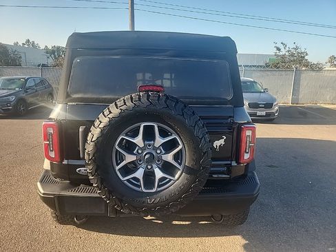 Used 2024 Ford Bronco Badlands AWD/4WD image 11