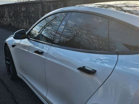Used 2023 Tesla Model S Plaid image 18