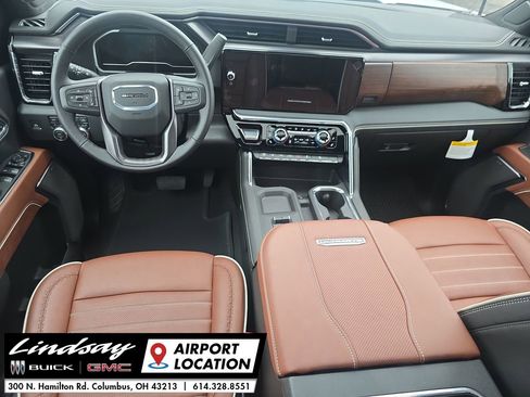 New 2025 GMC Sierra 2500 Denali Ultimate image 11