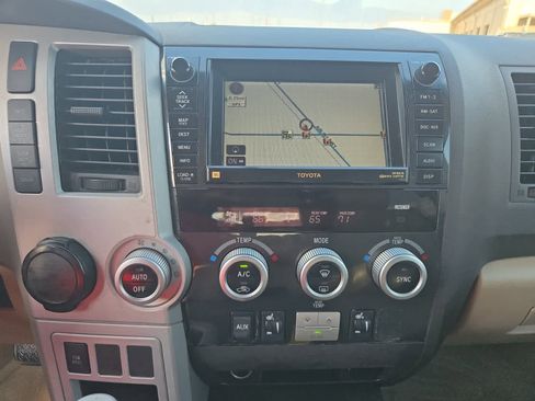 Used 2008 Toyota Sequoia Limited image 15