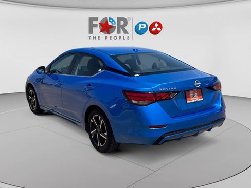 Used 2024 Nissan Sentra SV FWD image 3