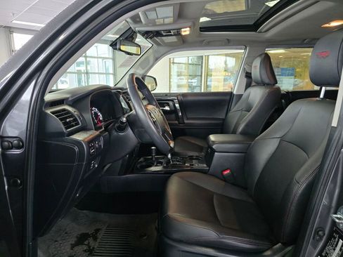 Used 2022 Toyota 4Runner TRD Off-Road Premium image 21